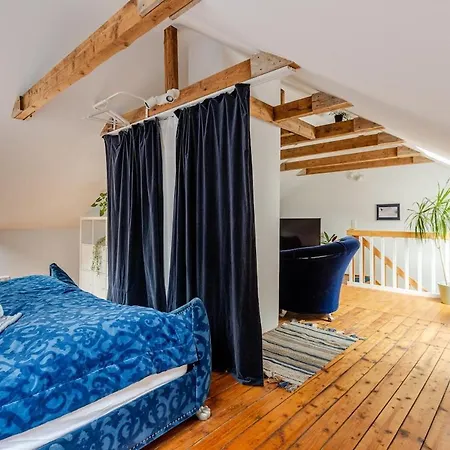 Blaue Haus Allein Fuer Dich! * Золинген